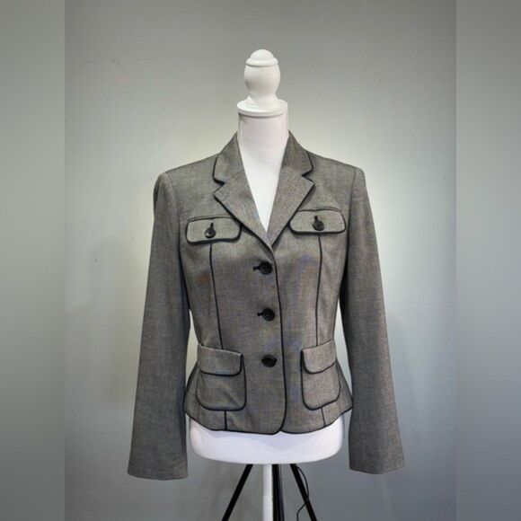 SALE! Gray LOFT Professional Blazer Size 10P EUC - Picture 1 of 5
